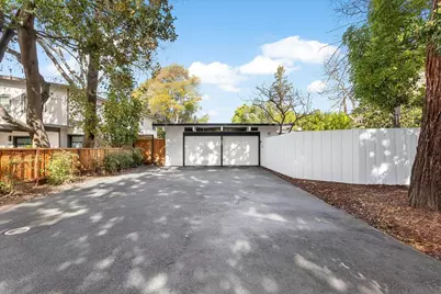 657 Wildwood Ln, Palo Alto, CA 94303 - Photo 1