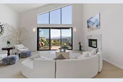 131 Los Vientos Way, San Carlos, CA 94070 - Photo 1