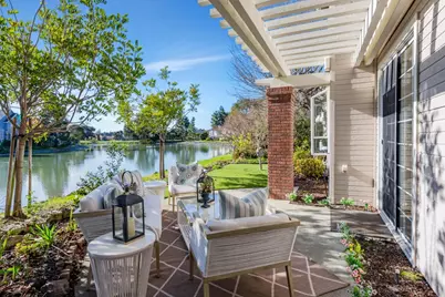 818 Bay Harbour Dr, Redwood Shores, CA 94065 - Photo 1