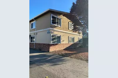 70 Buckingham Ave, Redwood City, CA 94063 - Photo 1
