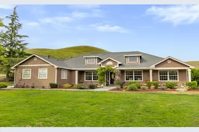 6995 Diablo Hills Rd, Tres Pinos, CA 95075 - Photo 1