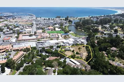 590 Perry Ln, Monterey, CA 93940 - Photo 1