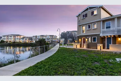 642 Bair Island Rd 1002, Redwood City, CA 94063 - Photo 1