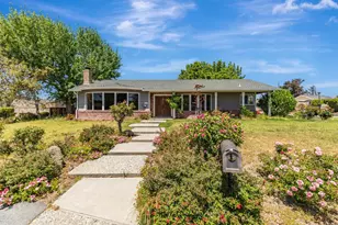 445 Marks Dr, Hollister, CA 95023 - Photo 1