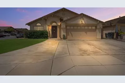 1001 Eagle Dr, Salinas, CA 93905 - Photo 1