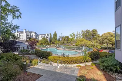 700 Promontory Point Ln 1206, Foster City, CA 94404 - Photo 1