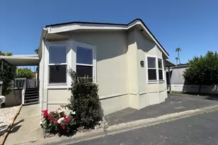 165 Blossom Hl 104, San Jose, CA 95123 - Photo 1