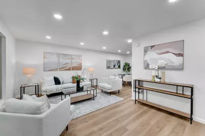 380 Auburn Way 21, San Jose, CA 95129 - Photo 1