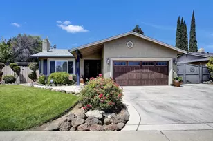 2259 S Ham Ln, Lodi, CA 95242 - Photo 1