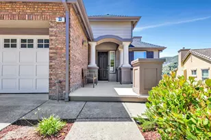 33 Lupine Valley Ct, Brisbane, CA 94005 - Photo 1