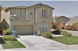 220 Tuscany Ave, Greenfield, CA 93927 - Photo 1