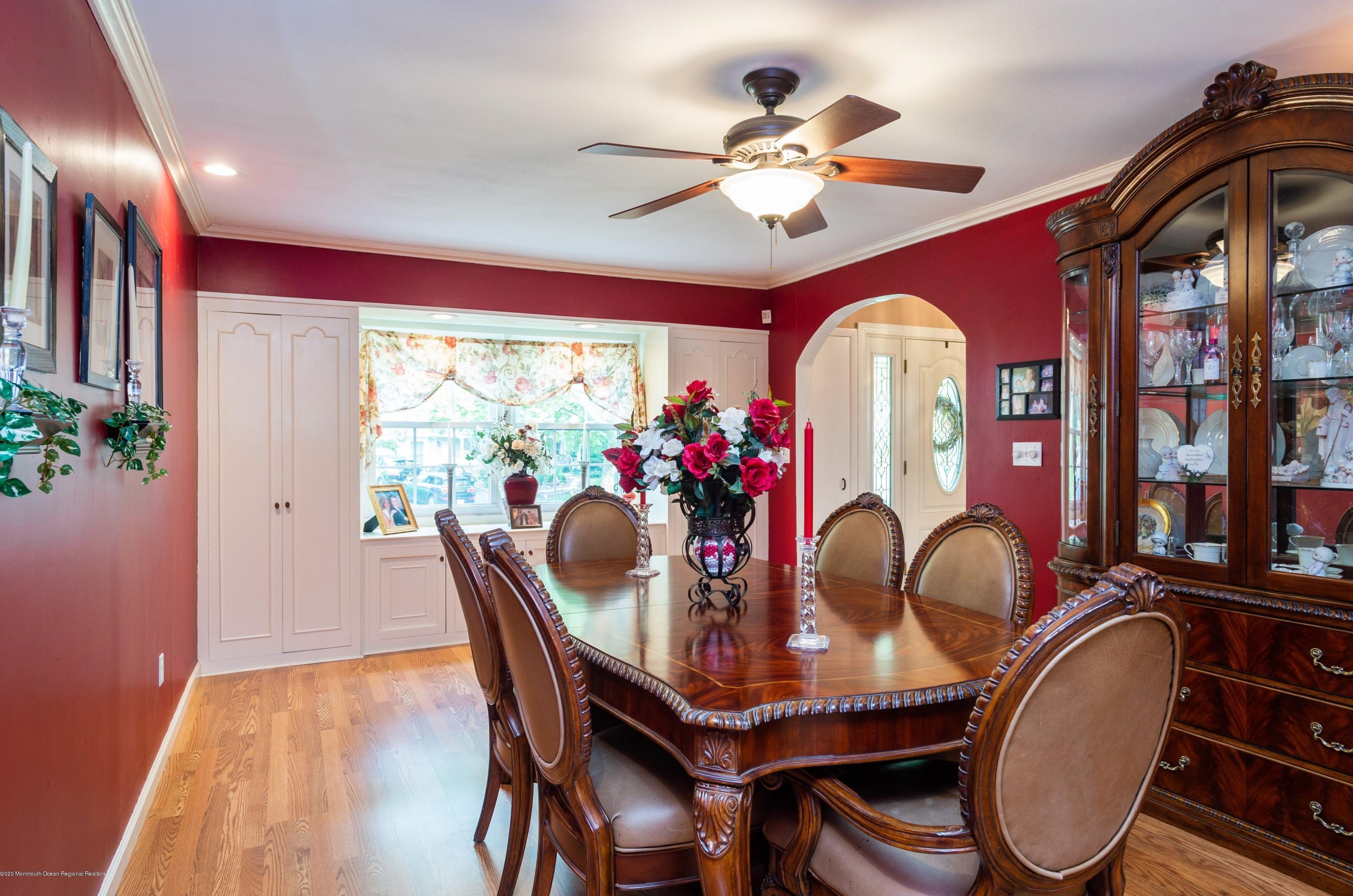 80 Idlebrook Ln, Matawan NJ 07747-1740 exterior