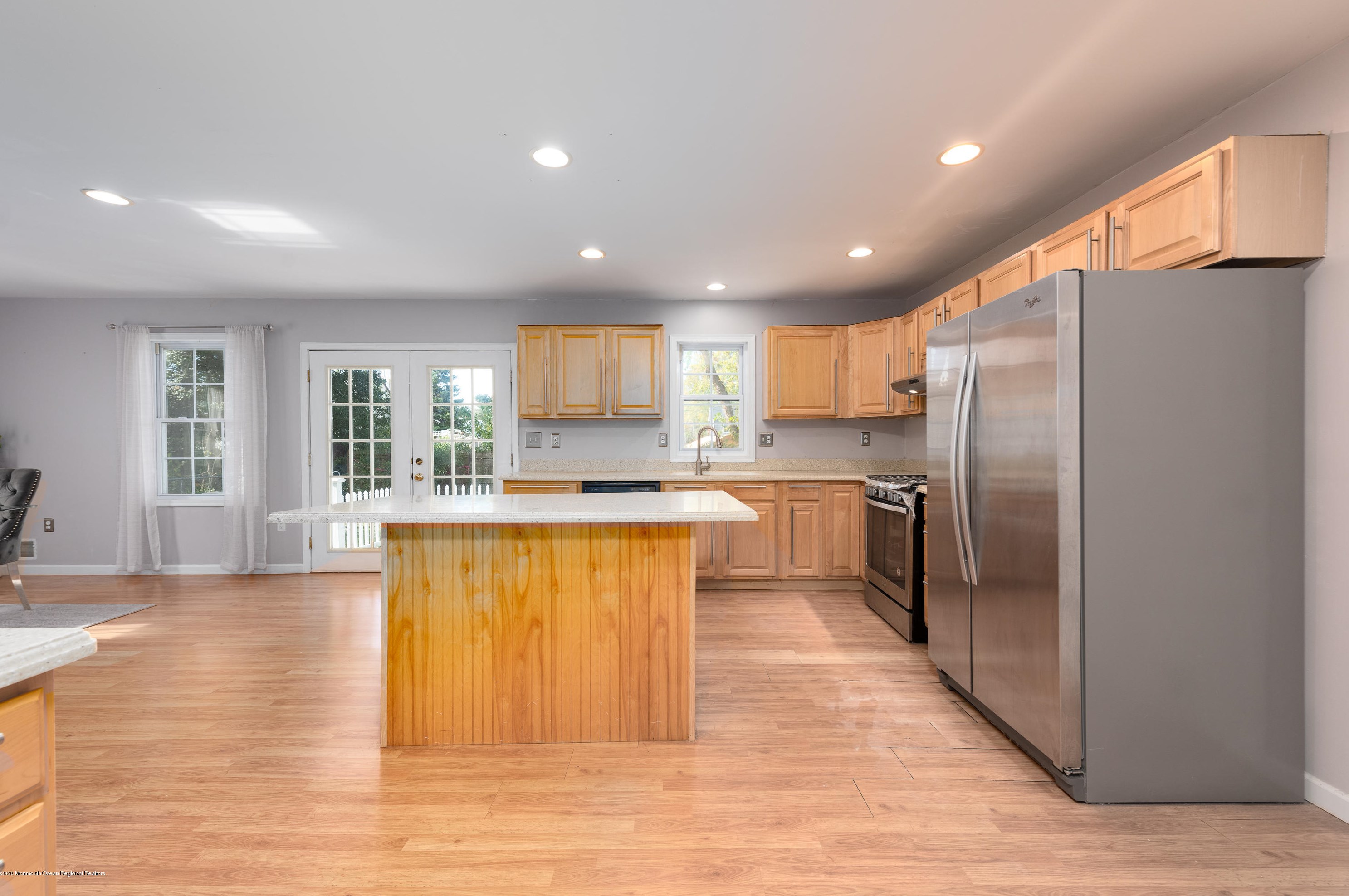 122 8 St, Belford NJ  07718-1440 exterior