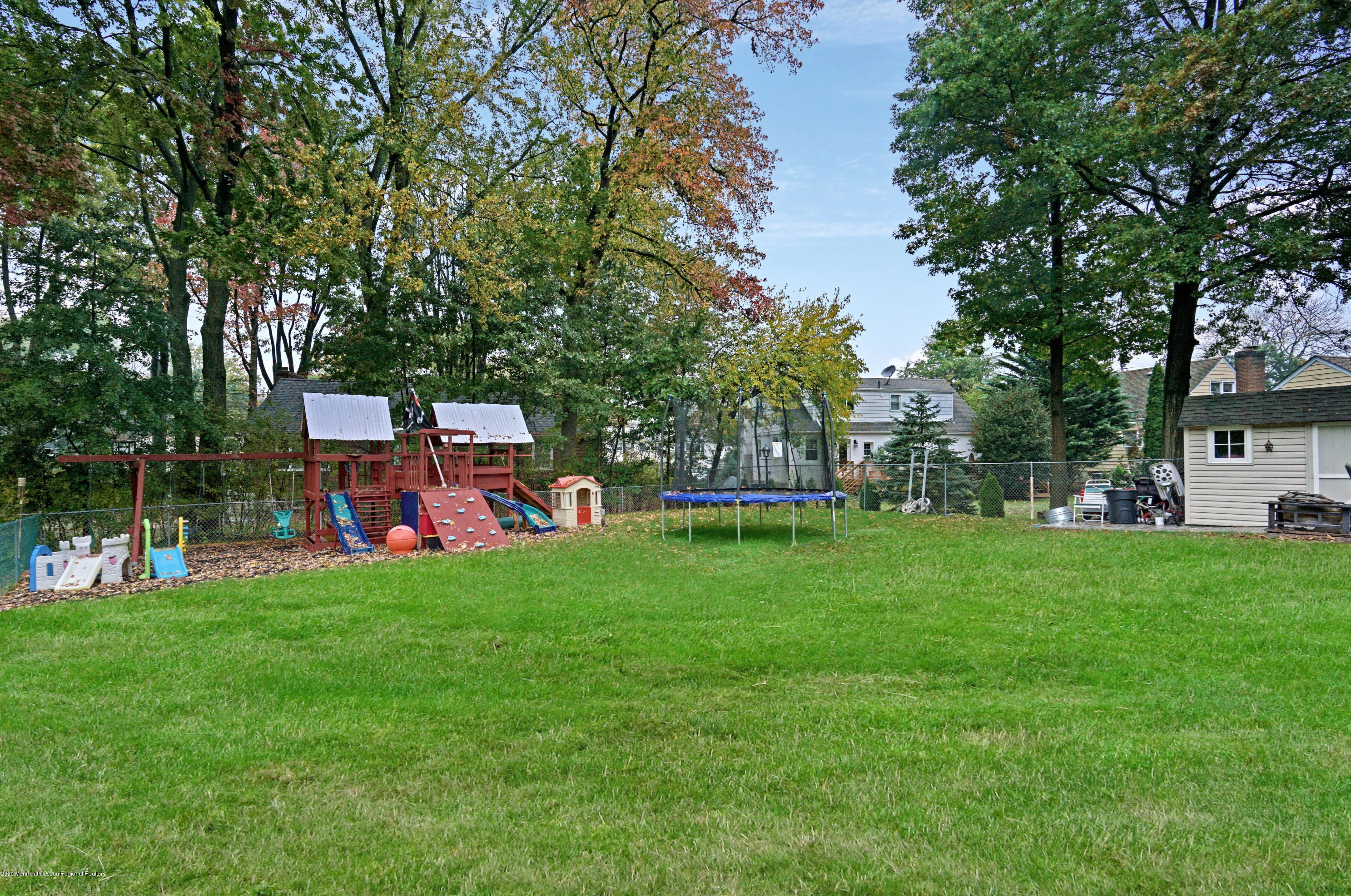 30 Lancaster Rd, Colonia NJ 07067-1122 exterior