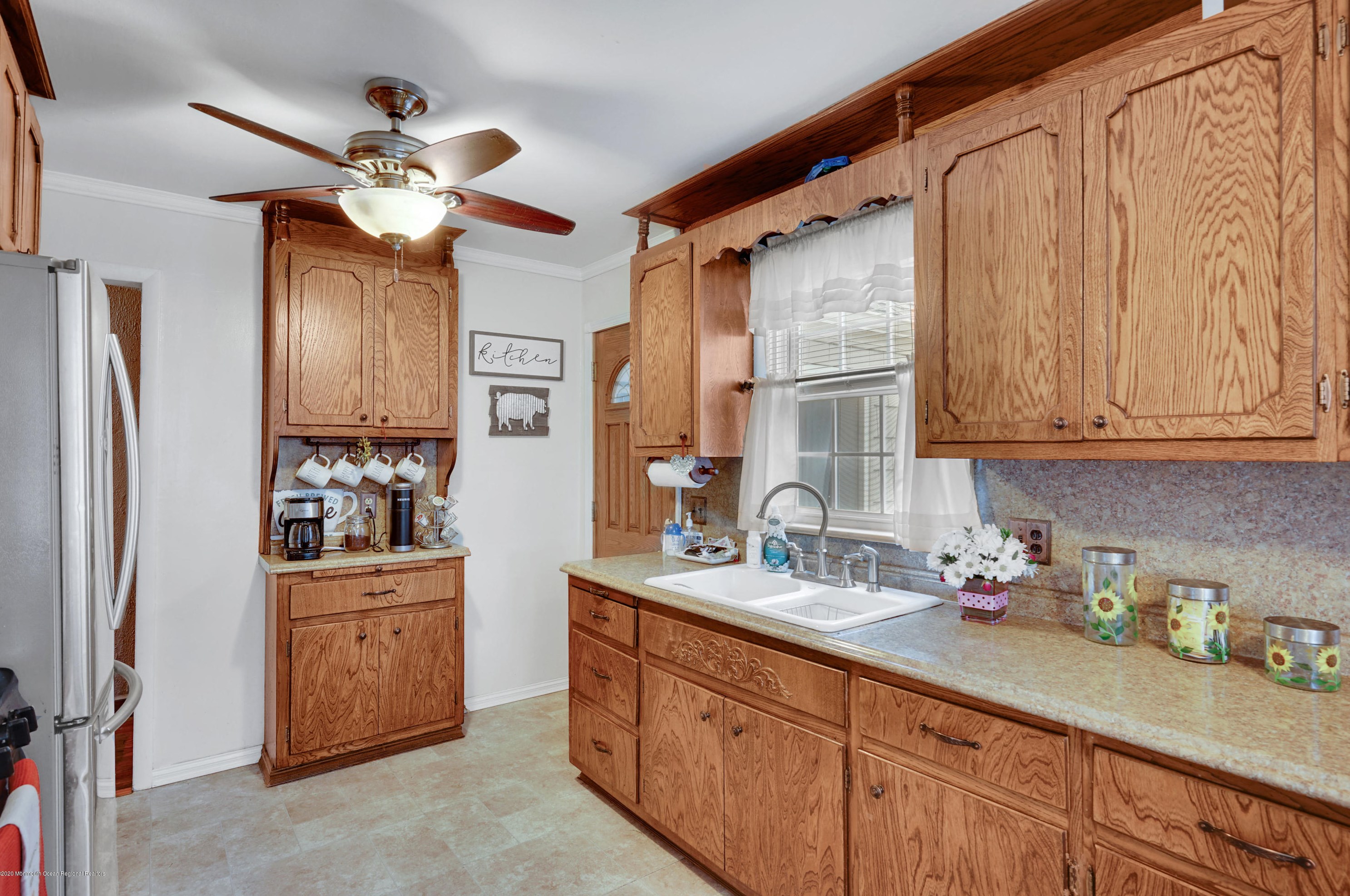 30 Lancaster Rd, Colonia NJ 07067-1122 exterior