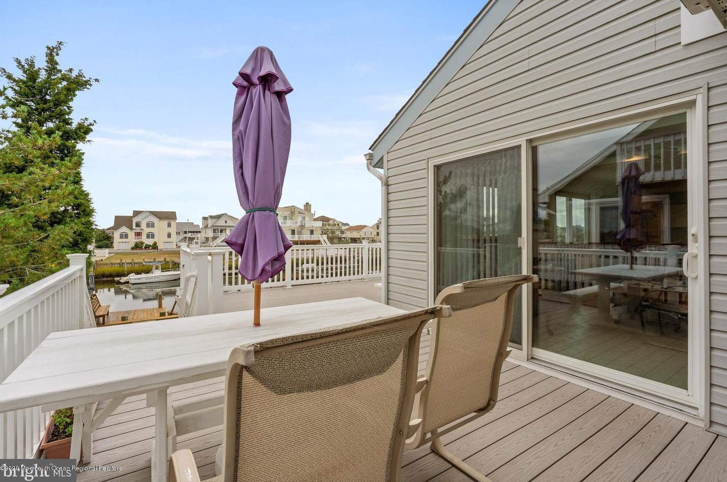 48 Kentucky Dr, Tuckerton NJ 08087-1035 exterior