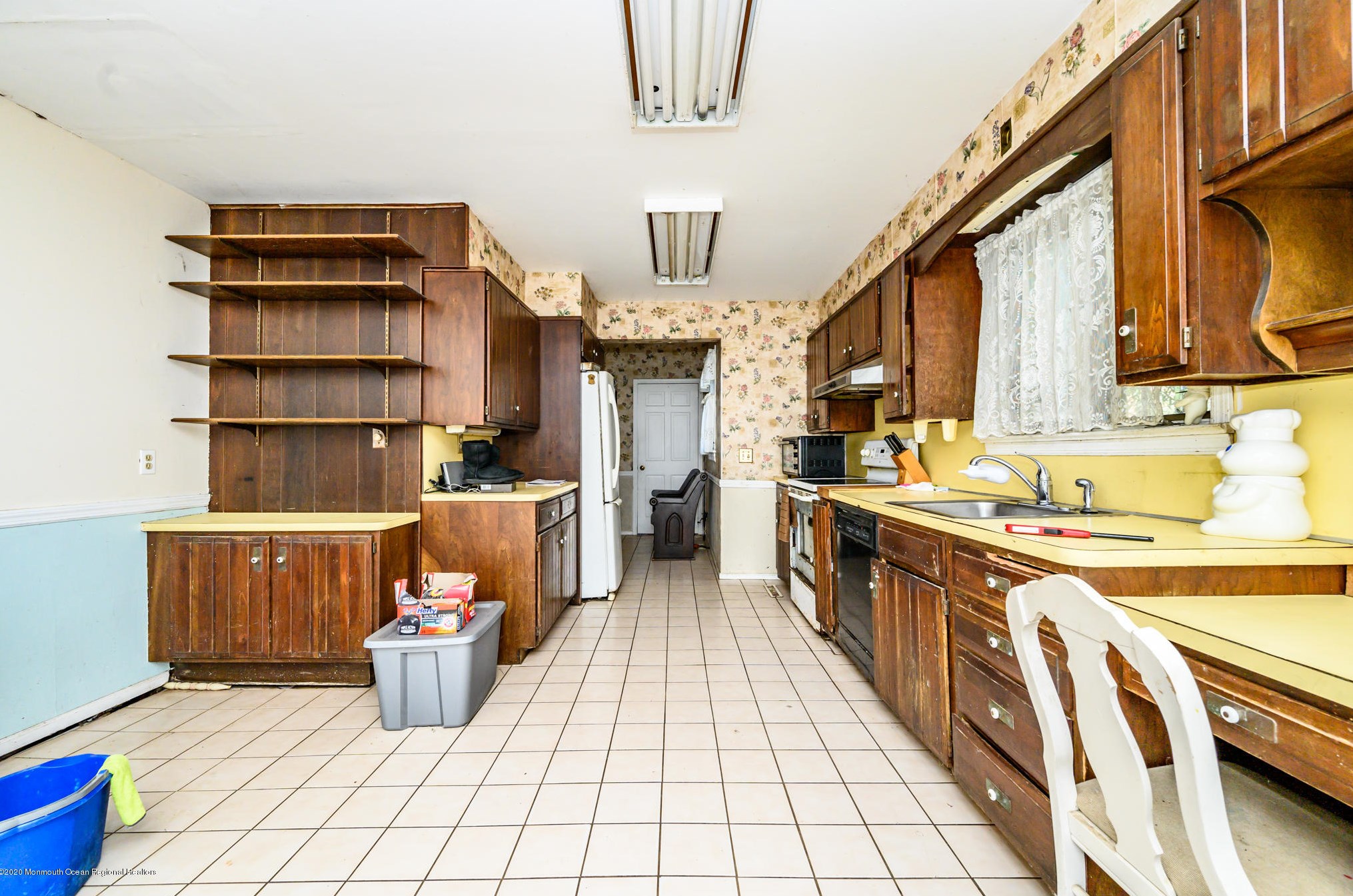 63 Wyckoff St, Matawan NJ 07747-3148 exterior