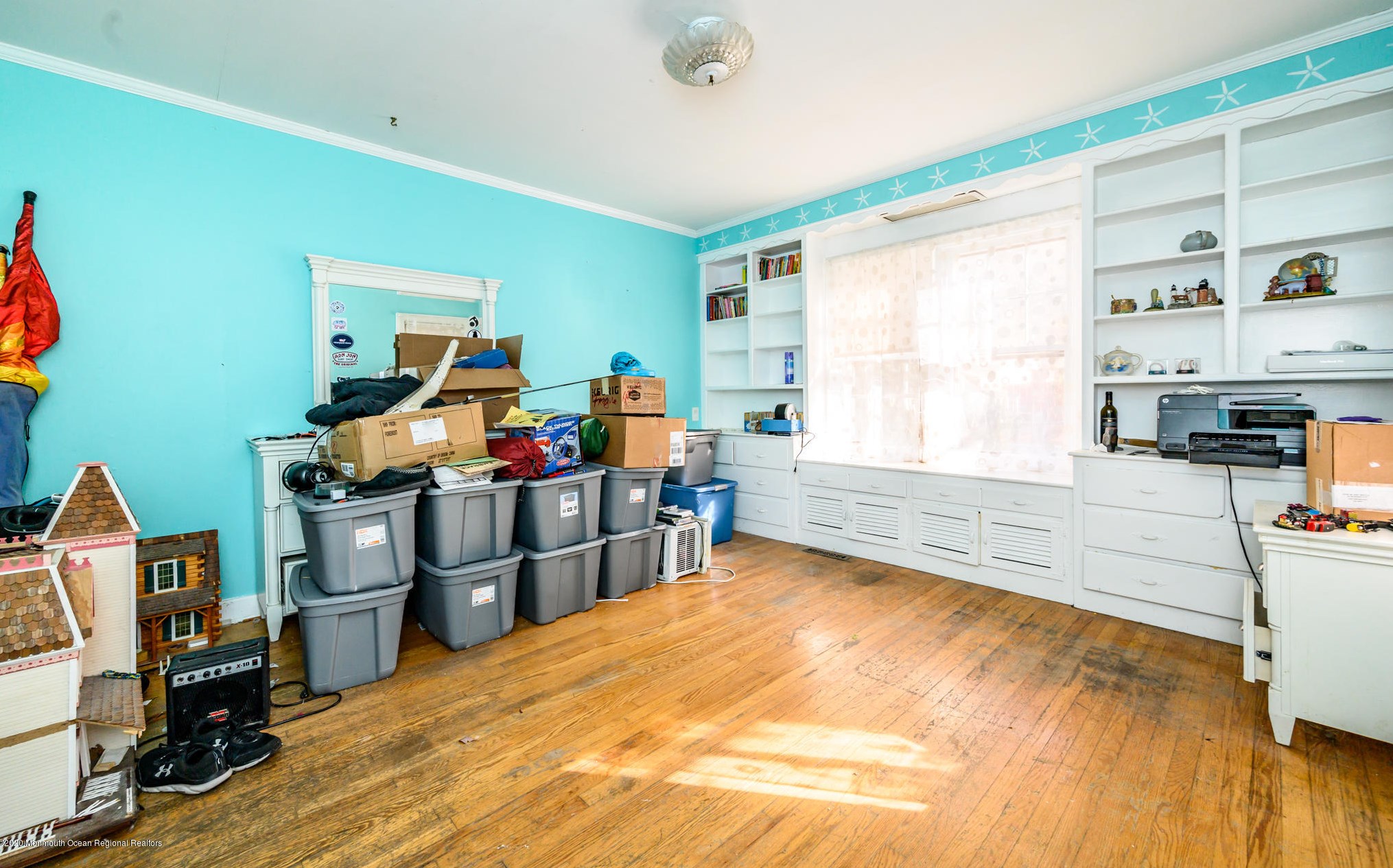 63 Wyckoff St, Matawan NJ 07747-3148 exterior