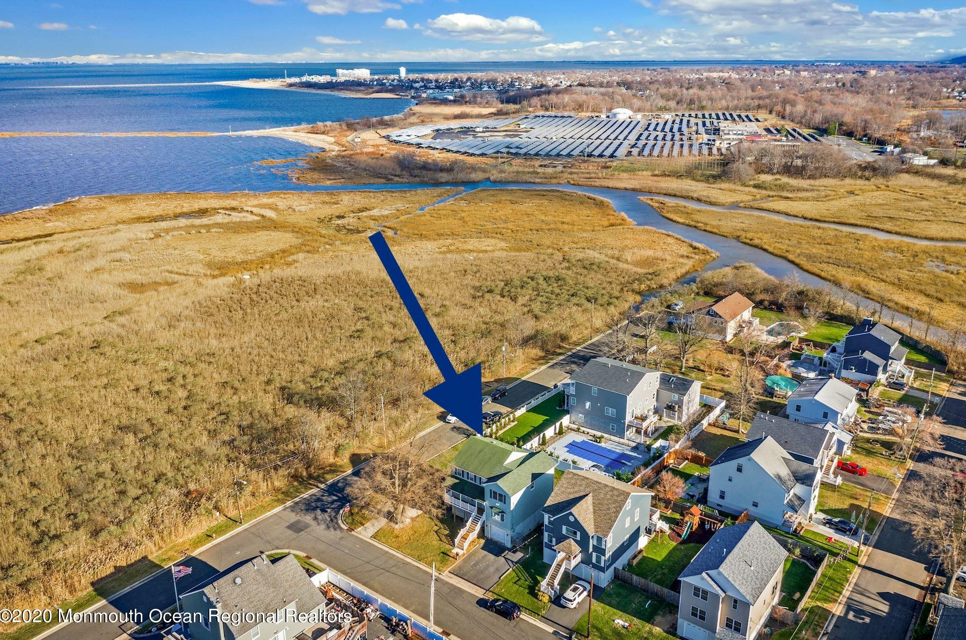 406 Beachview Ave, Keyport NJ 07735-3205 exterior