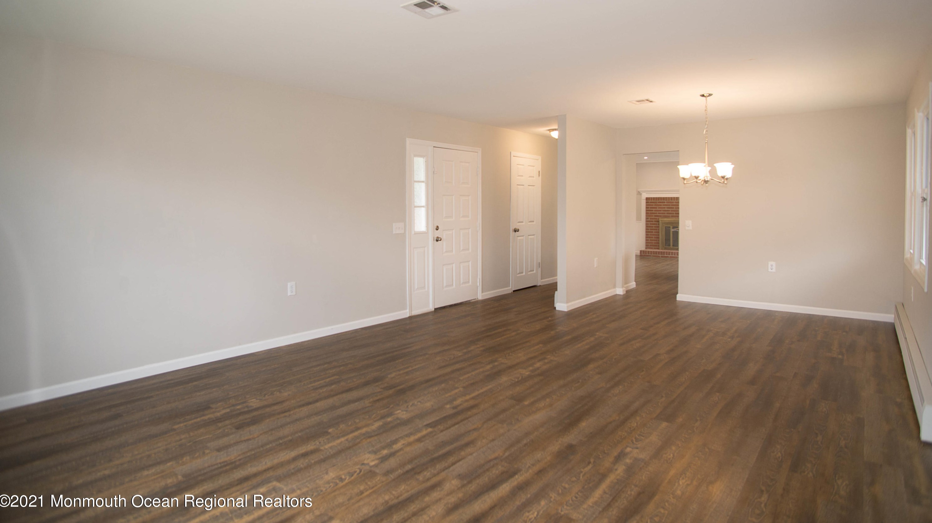 150 Orlando Blvd, Toms River NJ  08757-6138 exterior