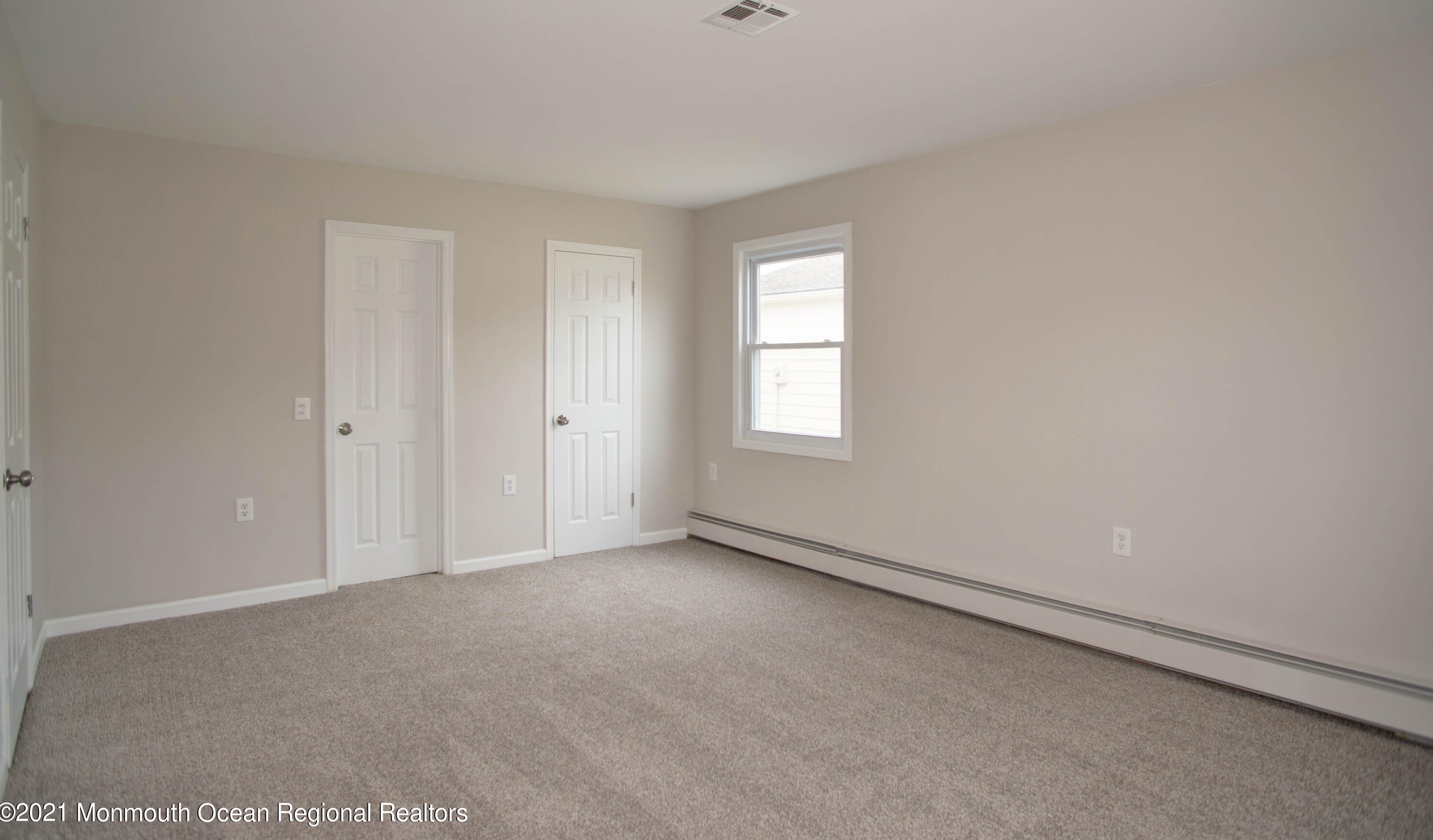 150 Orlando Blvd, Toms River NJ  08757-6138 exterior