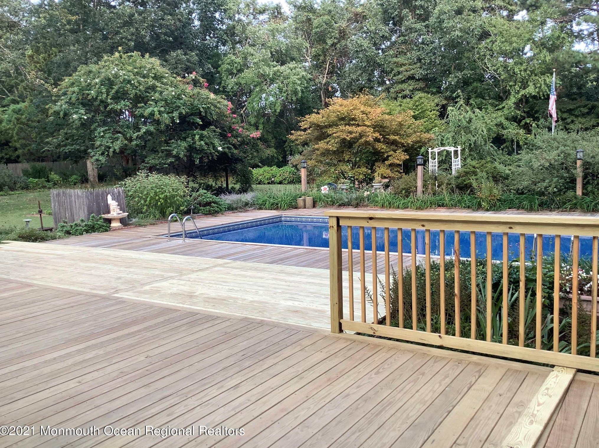 1759 Todd, Toms River NJ 08755-2128 exterior