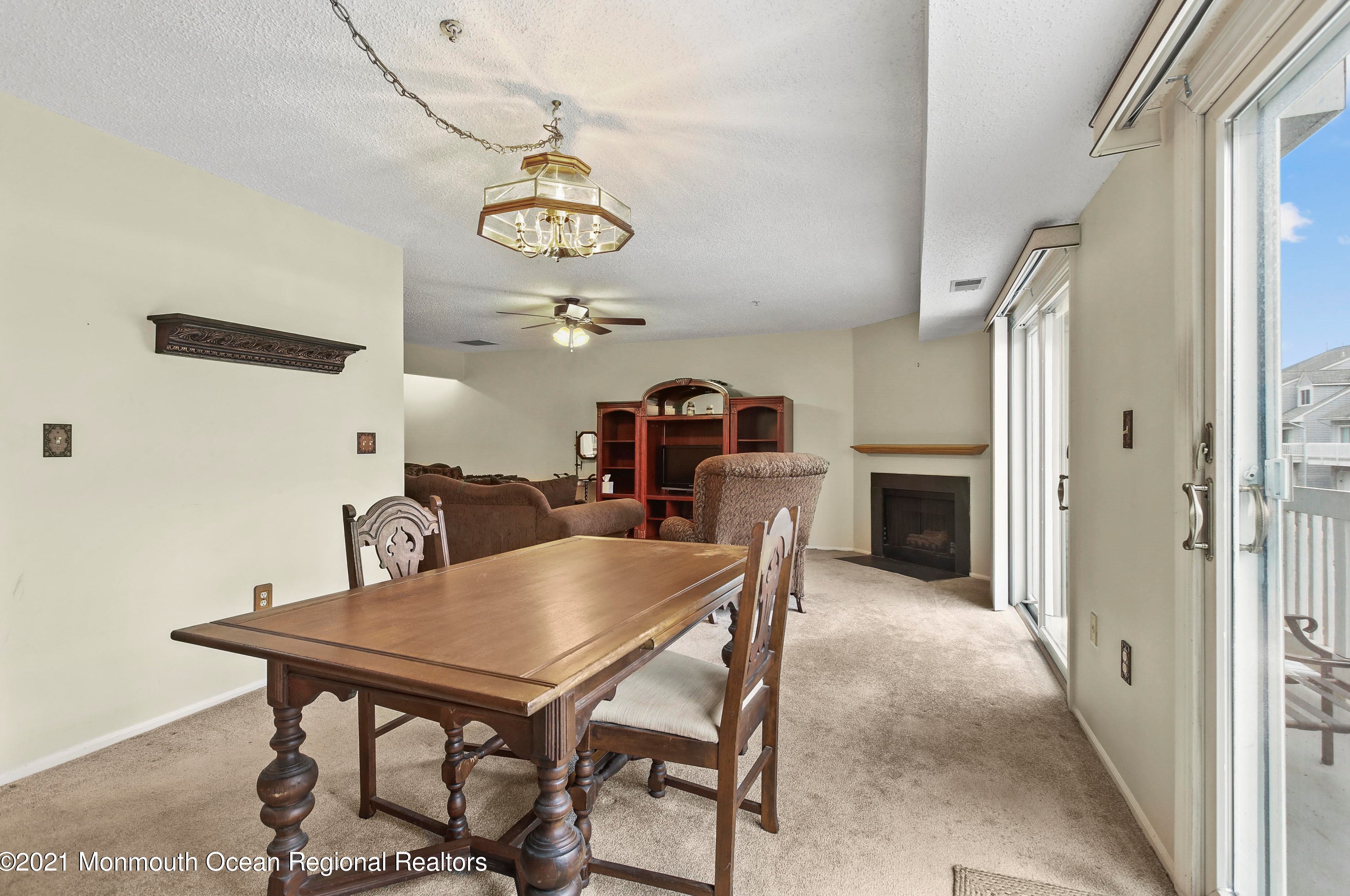 1111 Scarlet Oak Ave, Toms River NJ  08755-1062 exterior