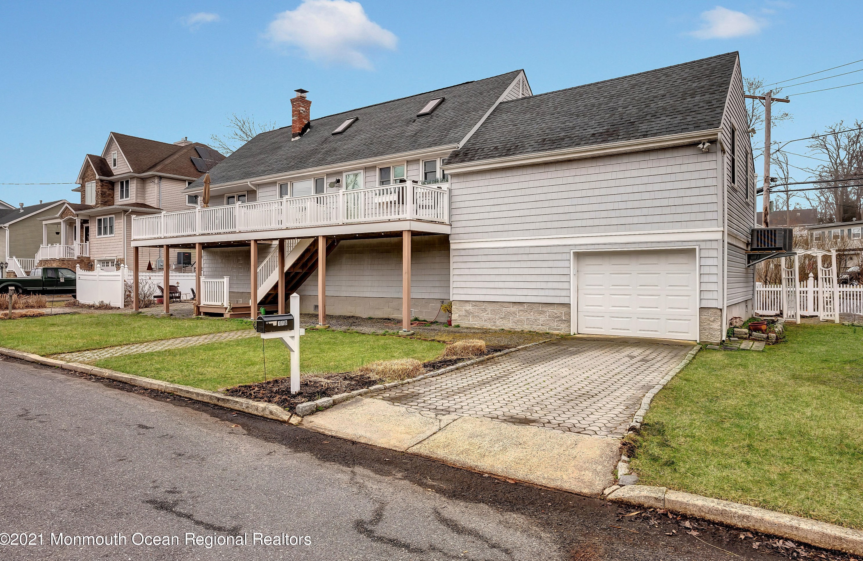 118 Beverly Way, Wall Township NJ  07753-5709 exterior