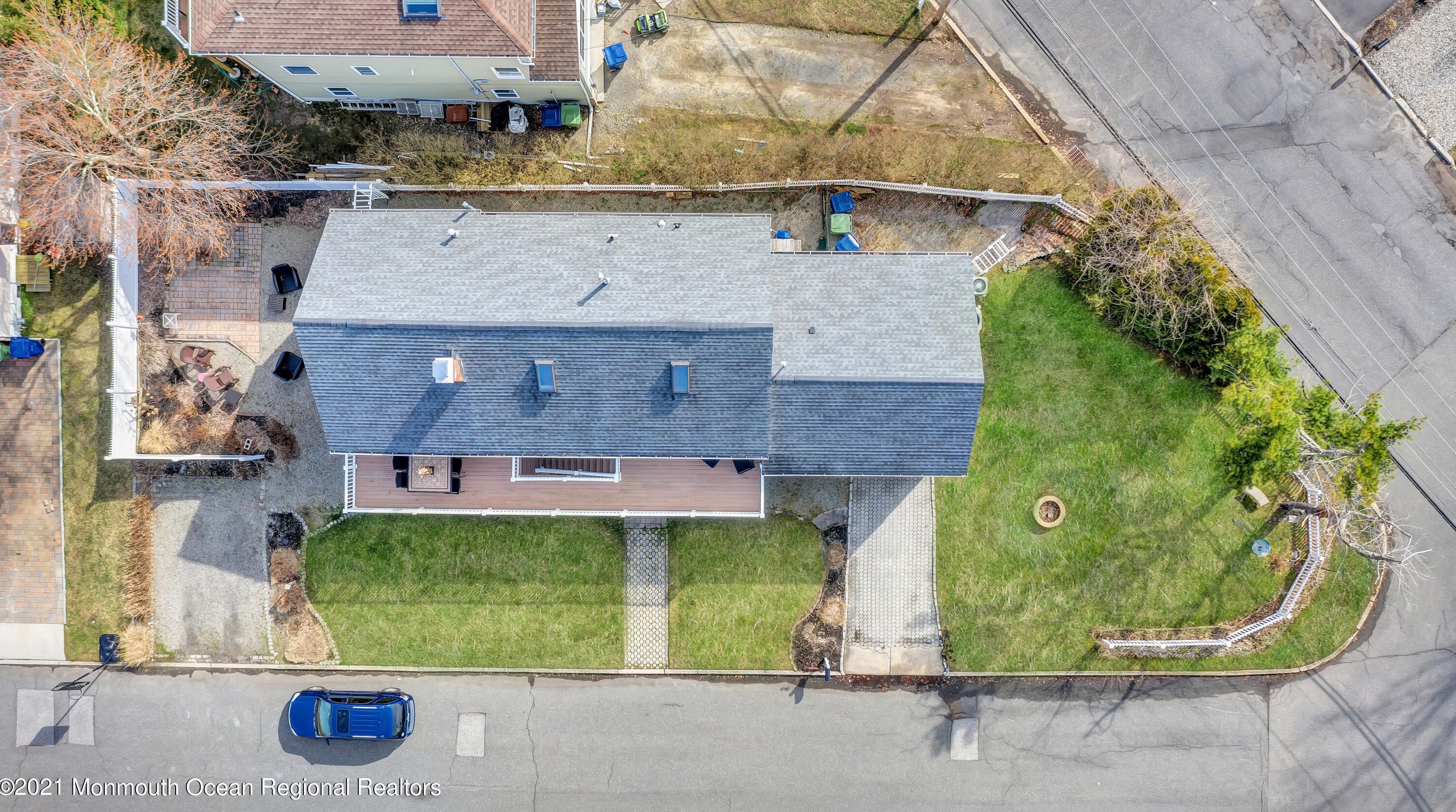 118 Beverly Way, Wall Township NJ  07753-5709 exterior