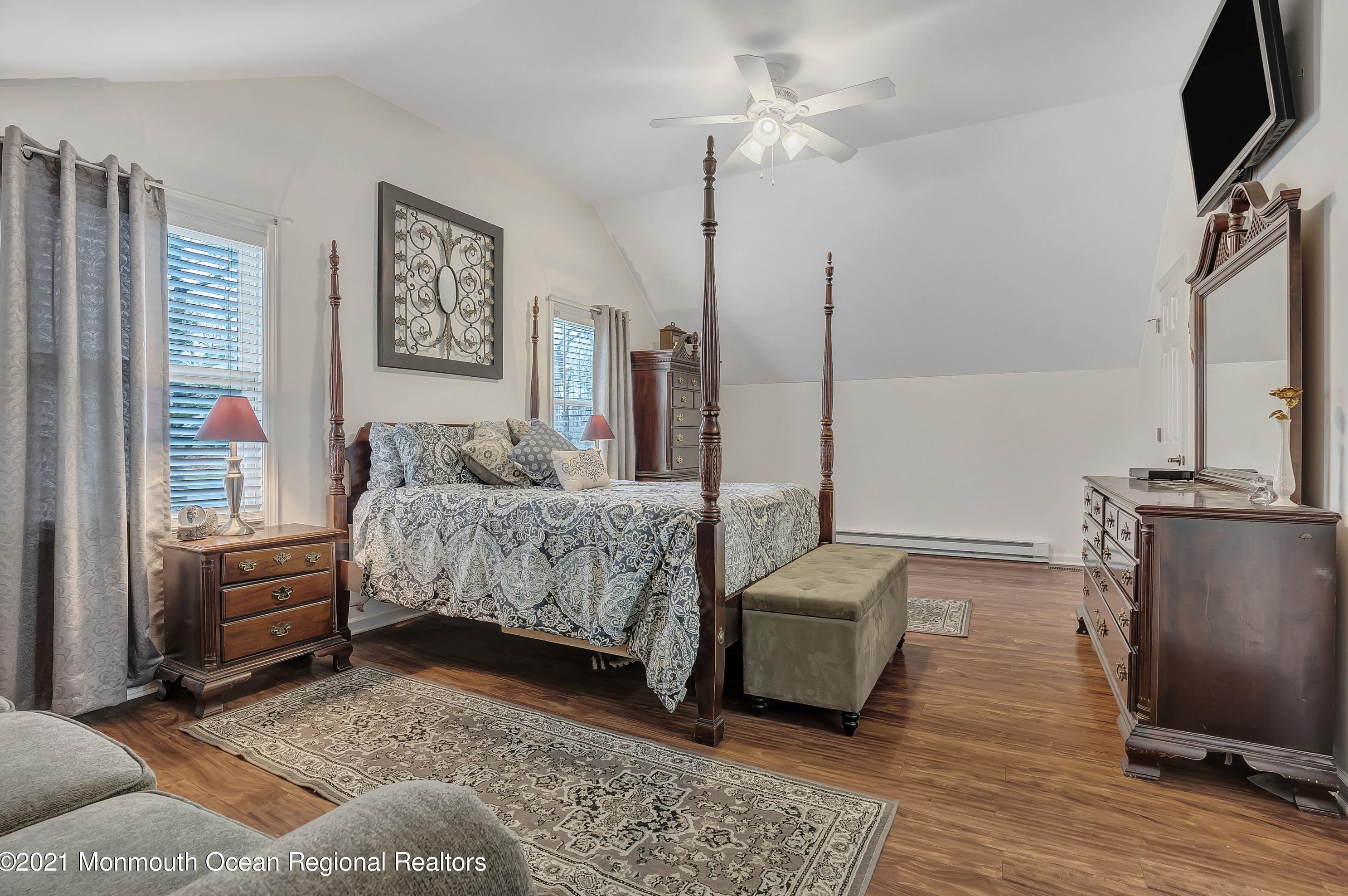 118 Beverly Way, Wall Township NJ  07753-5709 exterior