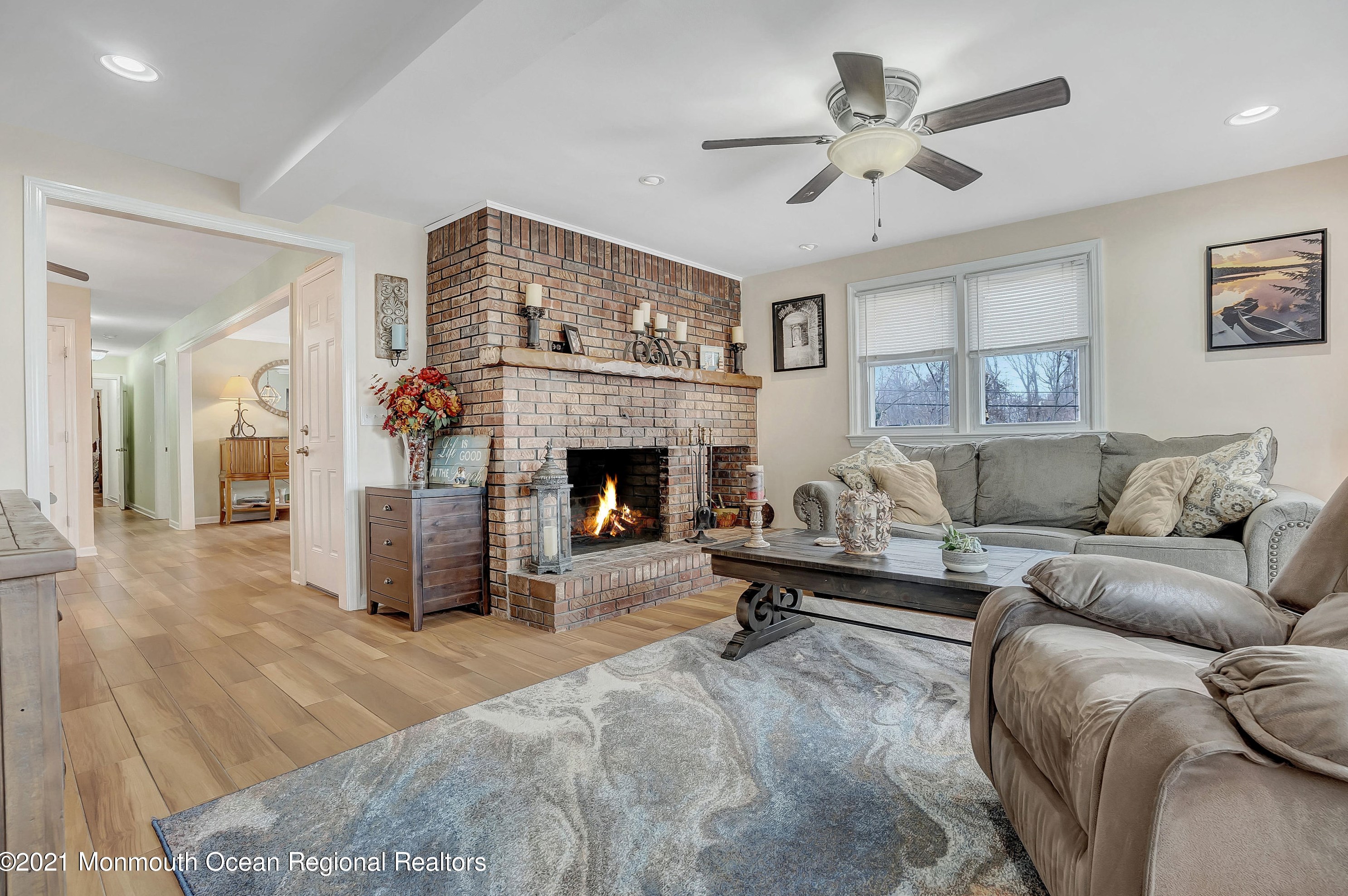 118 Beverly Way, Wall Township NJ  07753-5709 exterior