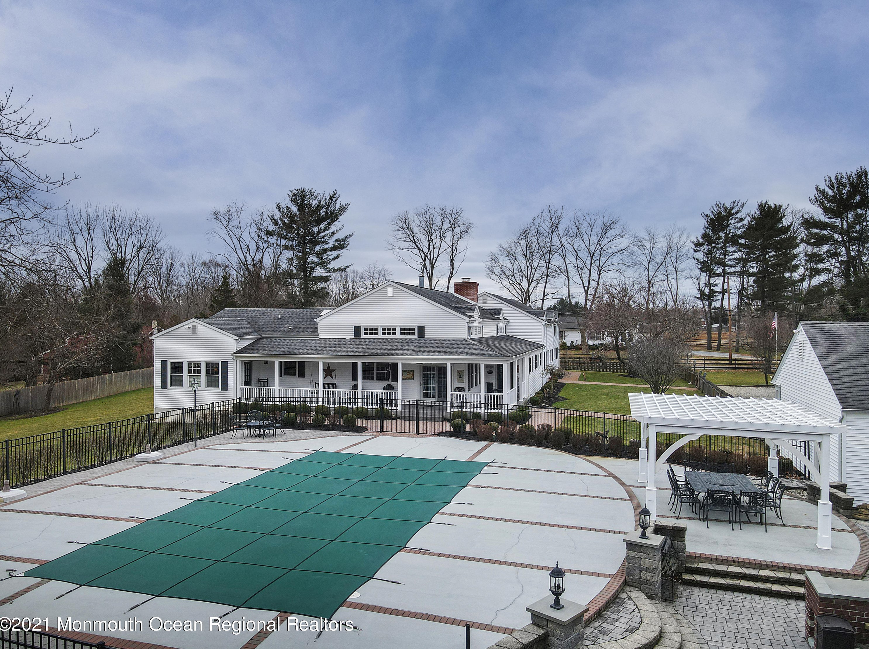 60 Creamery Rd, Vanderburg NJ  07722-1565 exterior