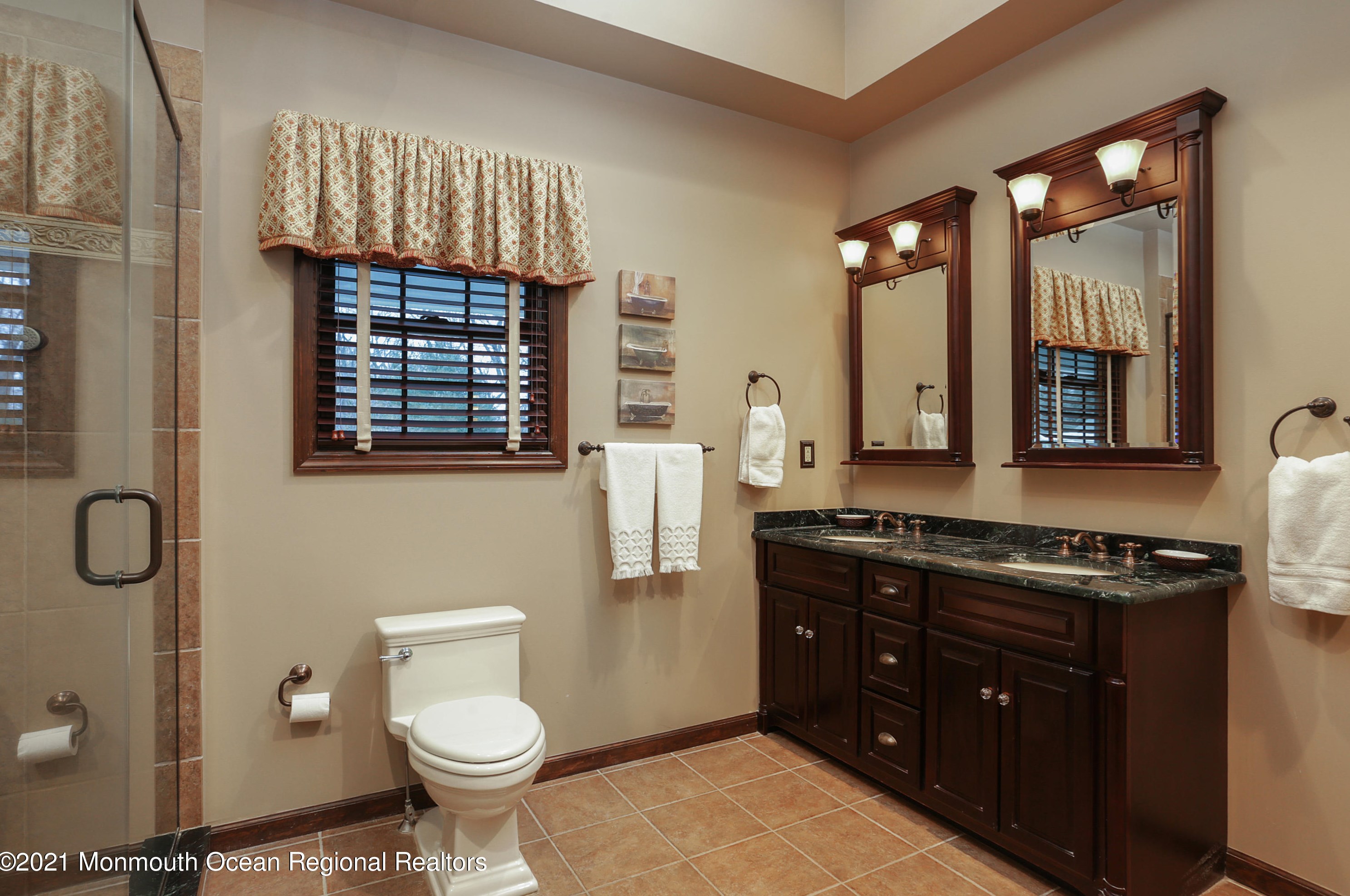 60 Creamery Rd, Vanderburg NJ  07722-1565 exterior