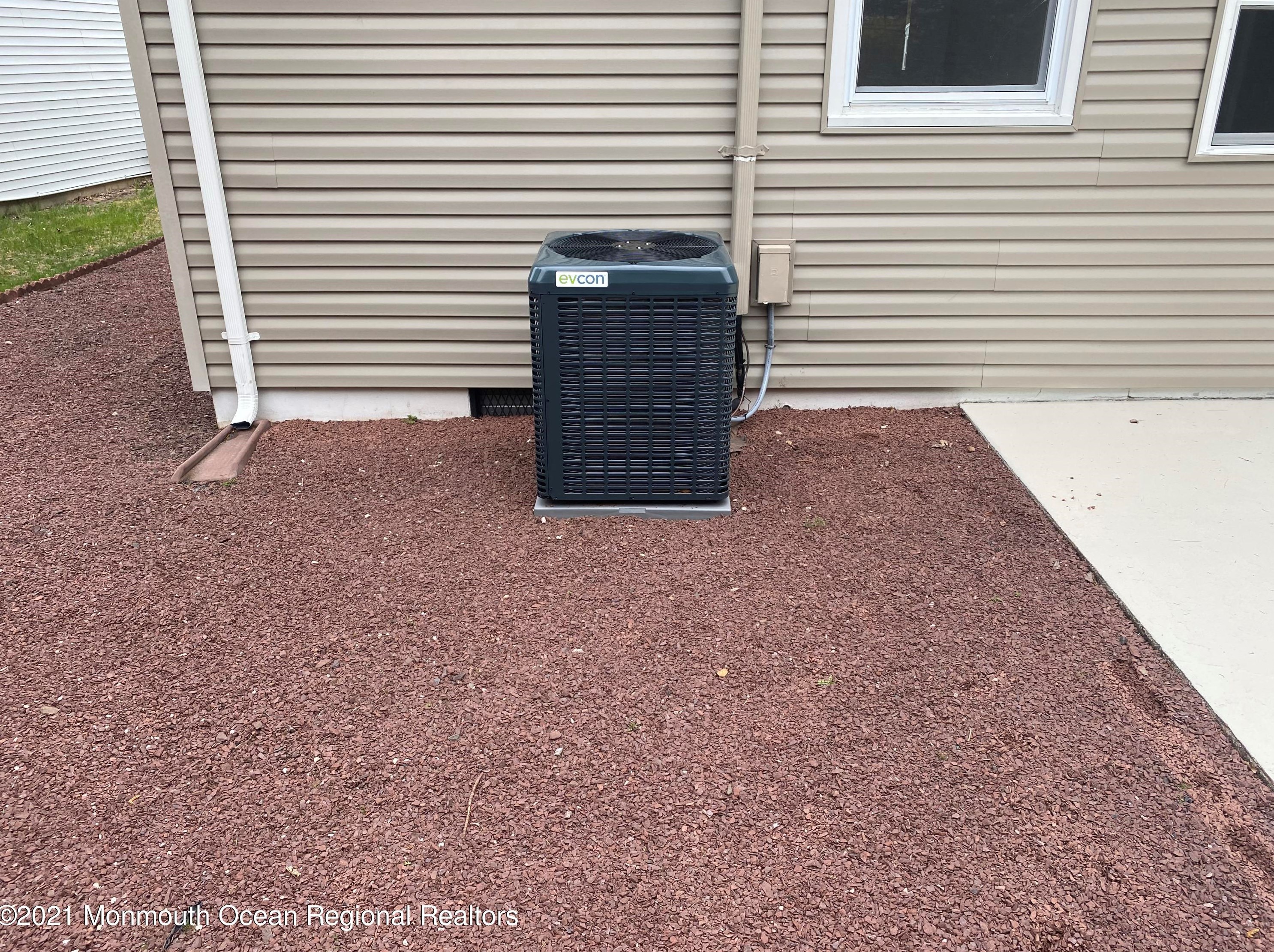 87 Carlisle Rd, Toms River NJ  08757-5627 exterior