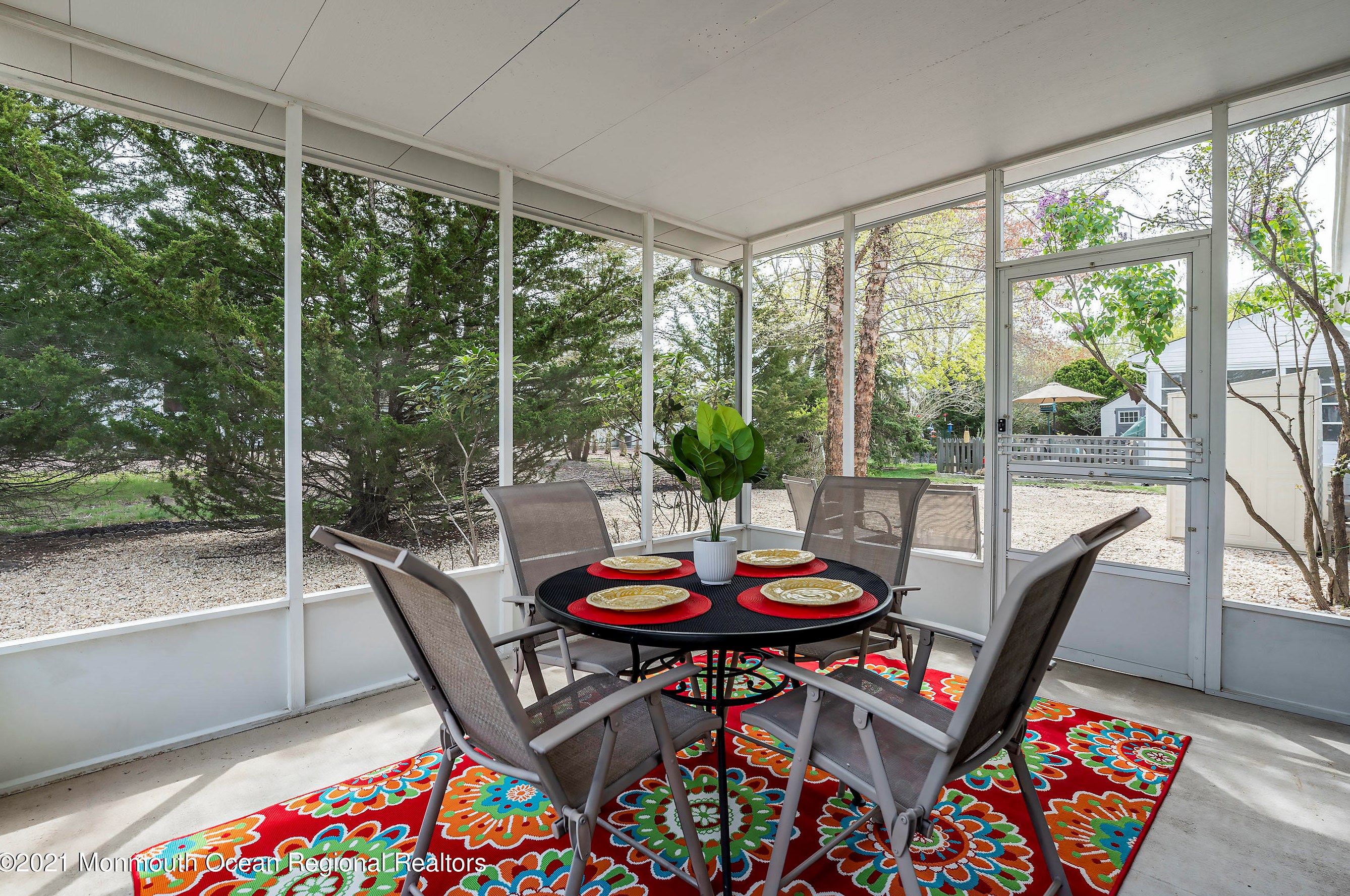 5 Carlisle Rd, Toms River NJ  08757-4723 exterior