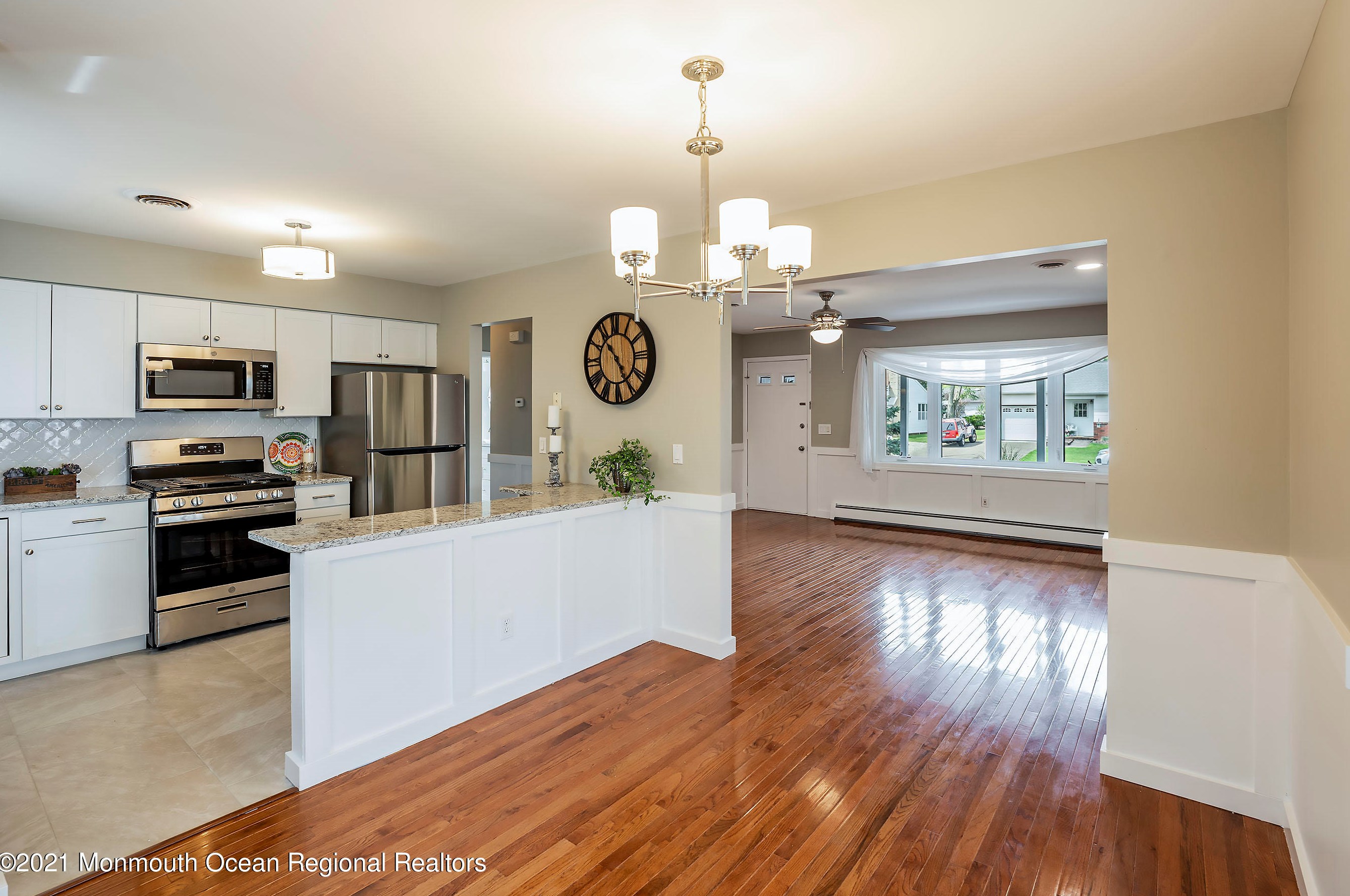 5 Carlisle Rd, Toms River NJ  08757-4723 exterior