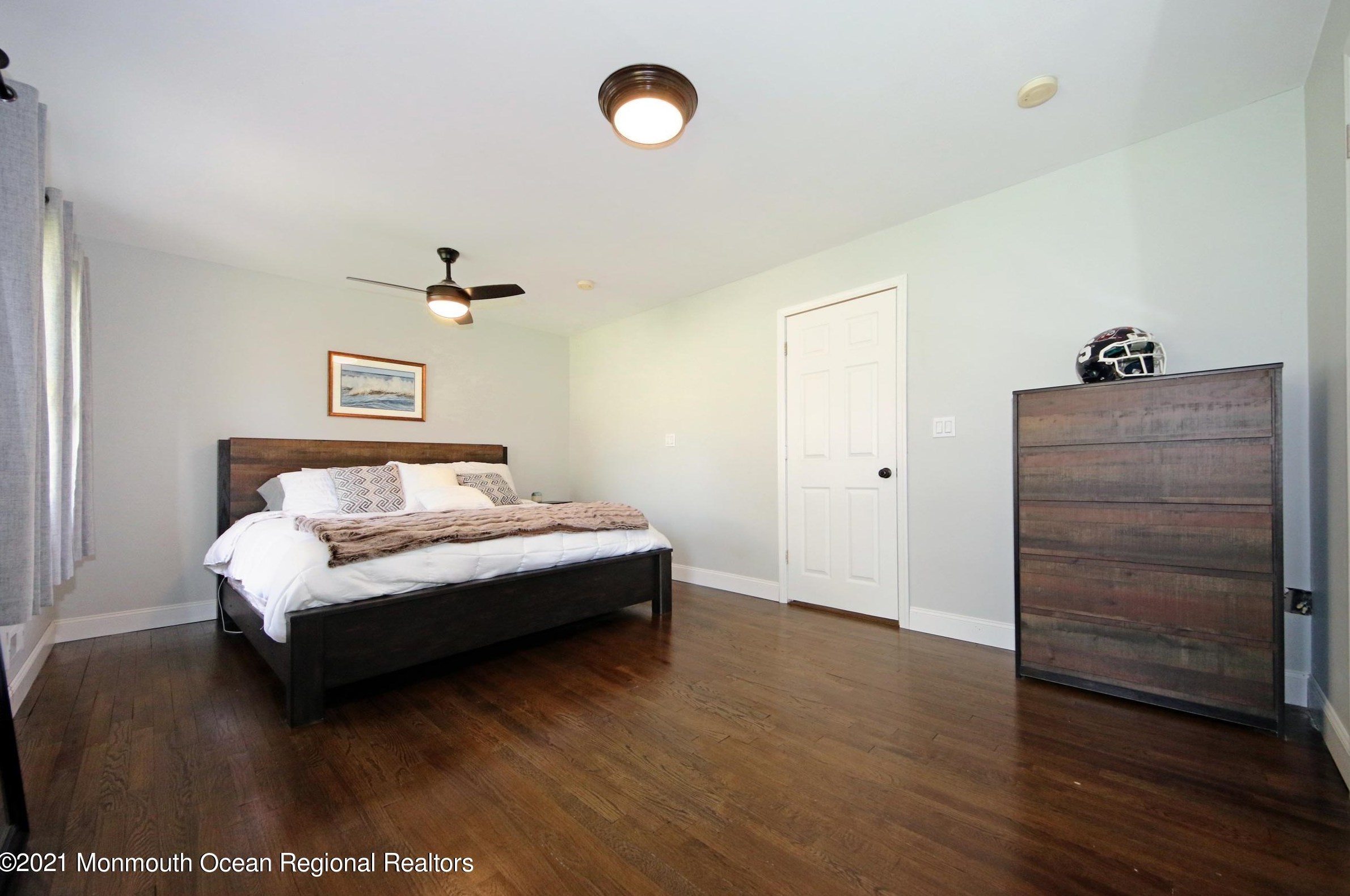 605 Turner Dr, Belford NJ  07718-1138 exterior