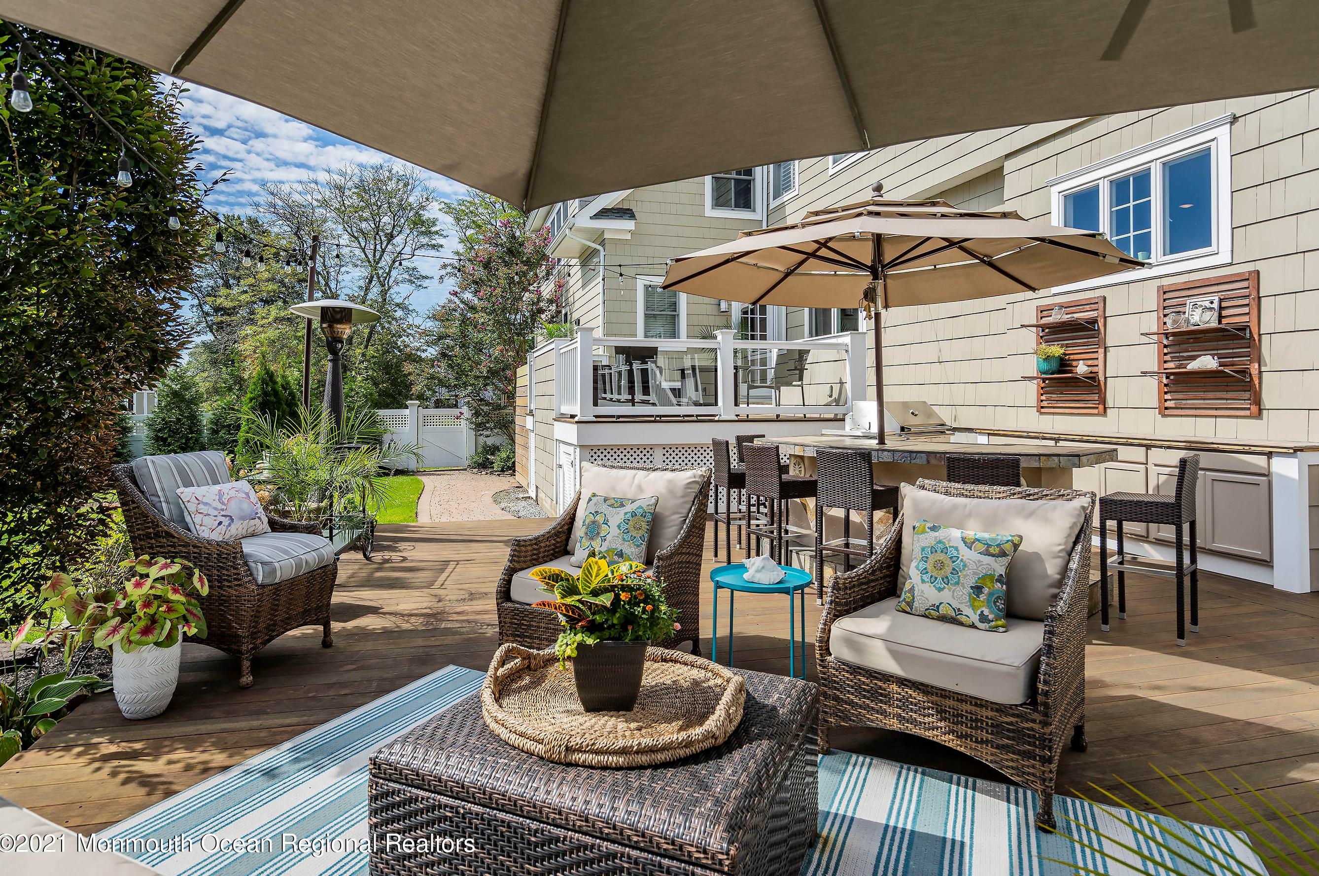 80 Gooseneck Point Rd, Oceanport NJ  07757-1404 exterior