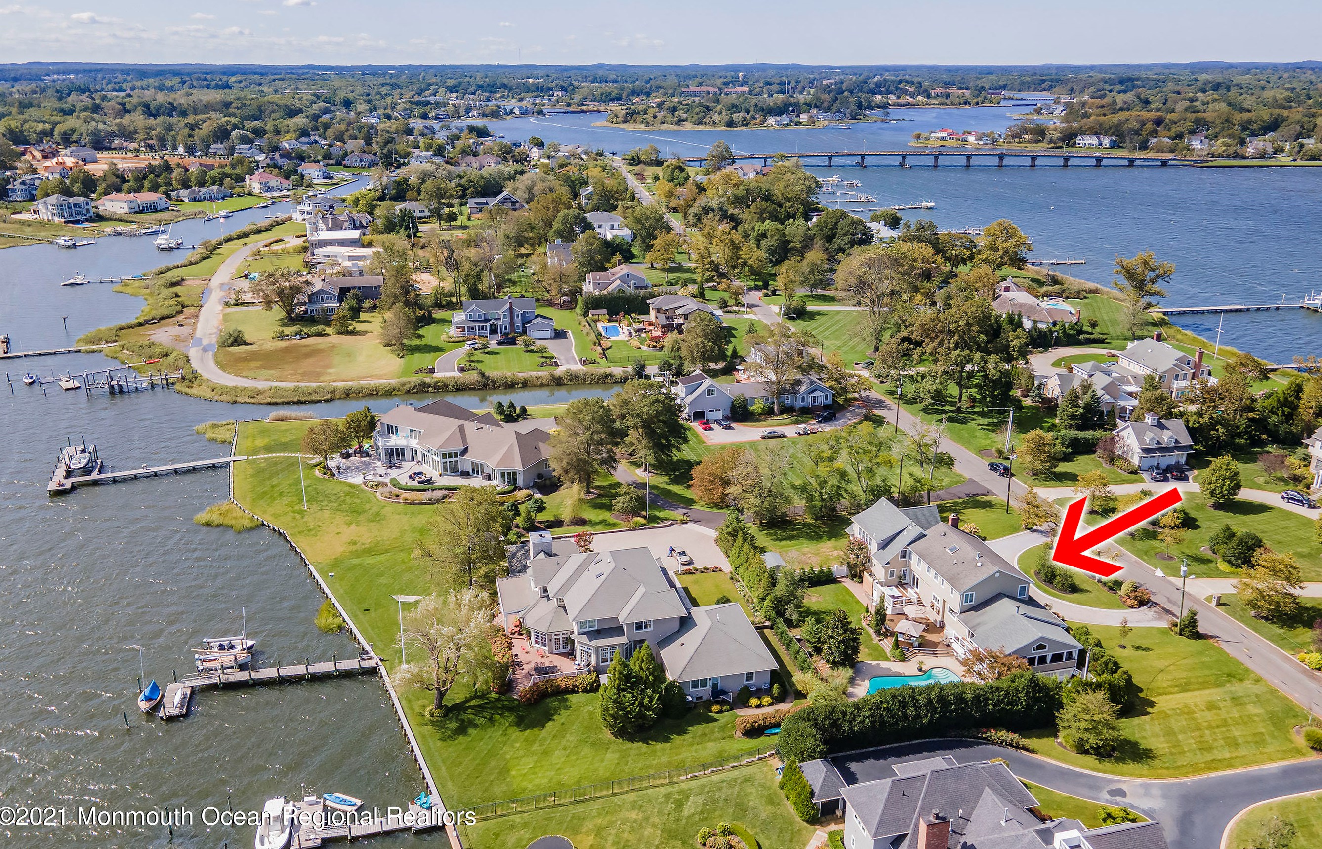 80 Gooseneck Point Rd, Oceanport NJ  07757-1404 exterior