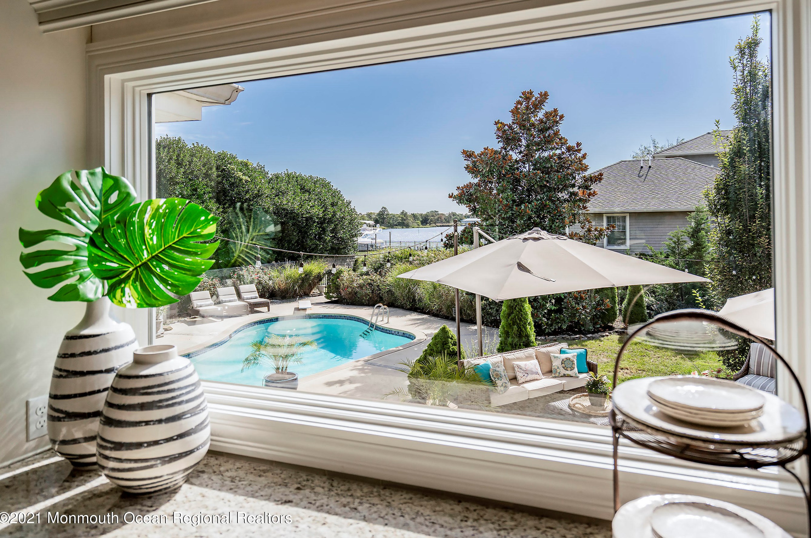 80 Gooseneck Point Rd, Oceanport NJ  07757-1404 exterior