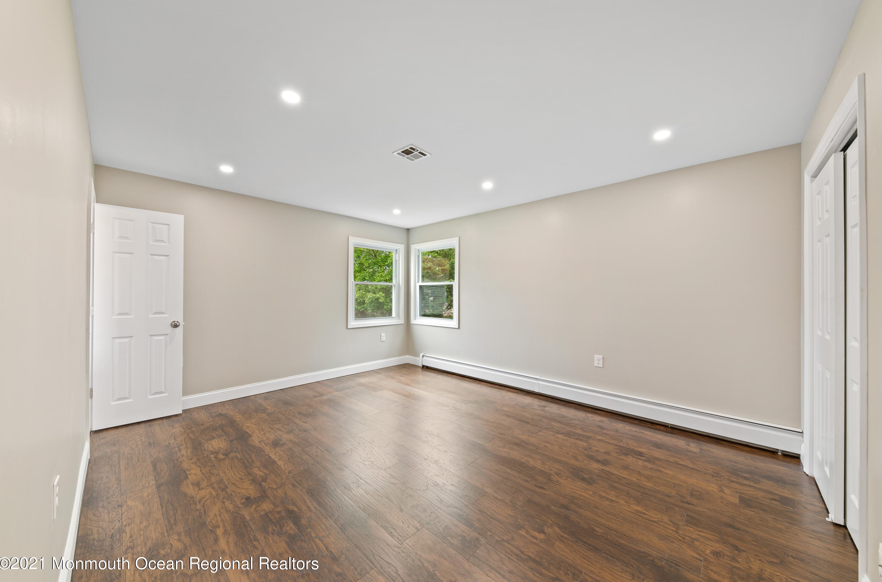 88 Virgin Islands Dr, Toms River NJ  08757-6173 exterior