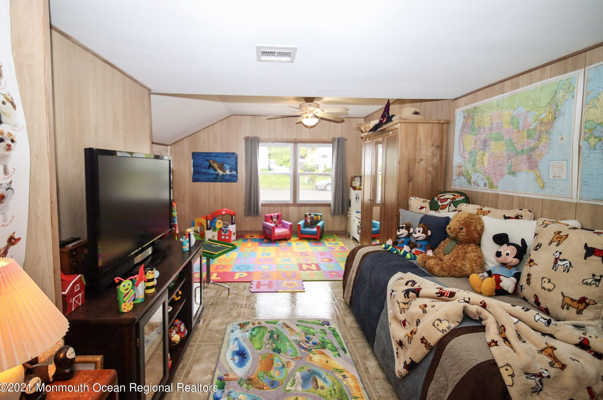 51 Concord Cir, Wall Township NJ  07731-1556 exterior