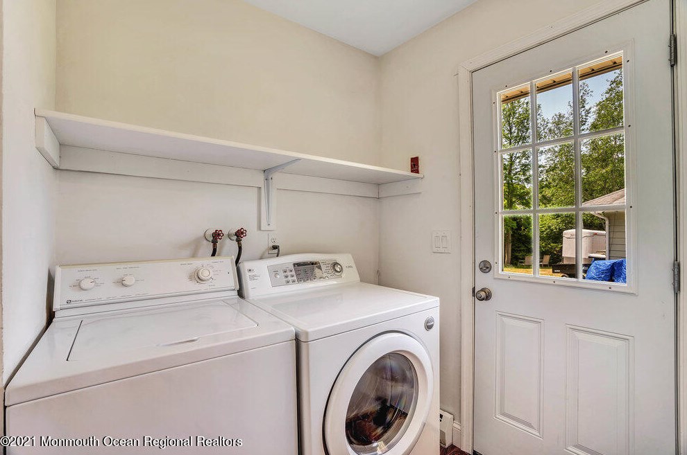 2129 Yorktowne Blvd, Toms River NJ  08753-1629 exterior