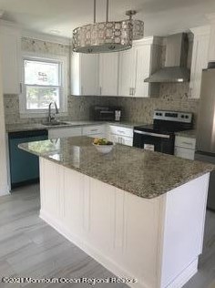 79 Northumberland Dr, Toms River NJ  08757-4730 exterior