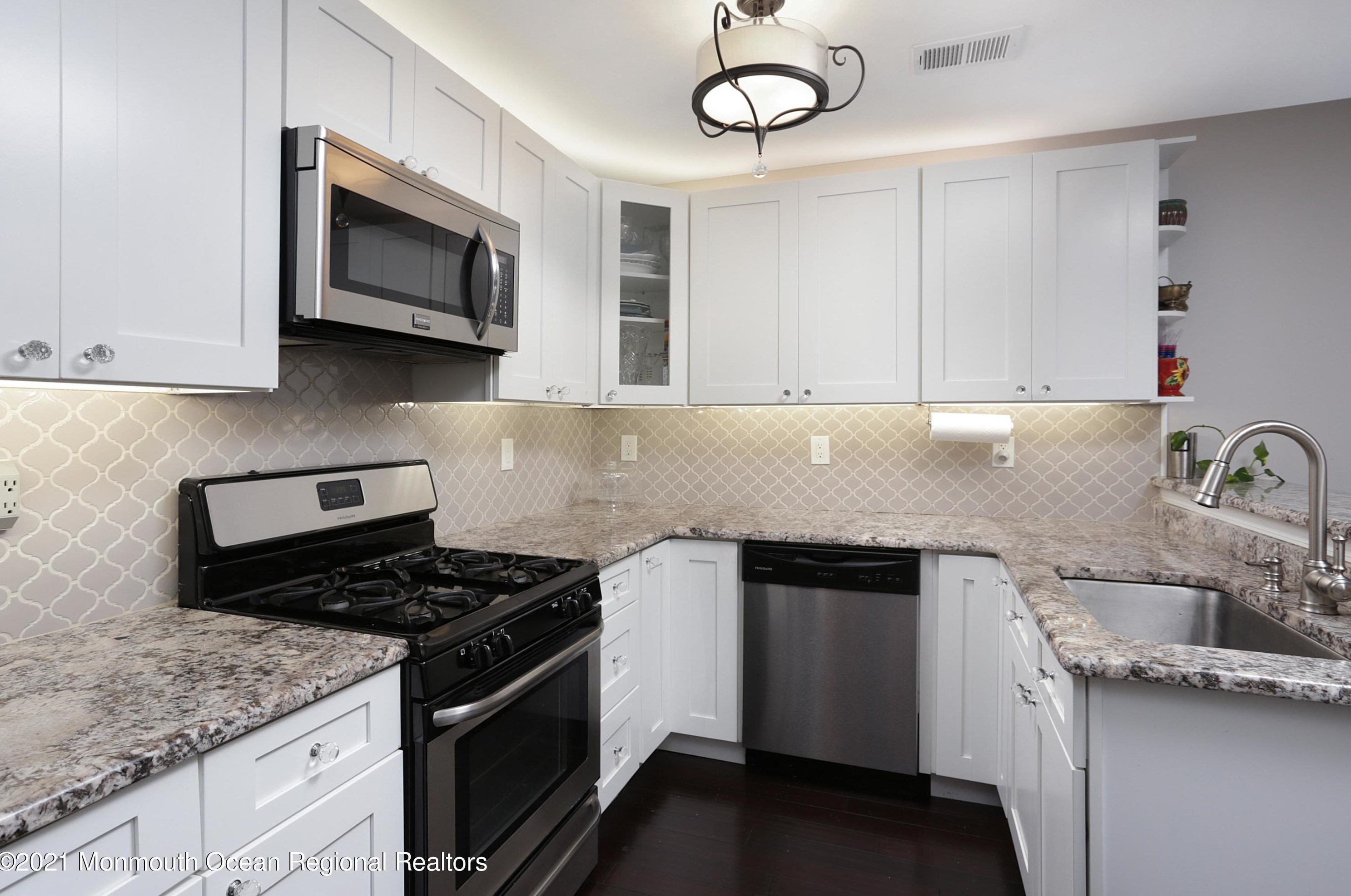 45 Hawthorne Dr, Wall Township NJ  07753-7585 exterior