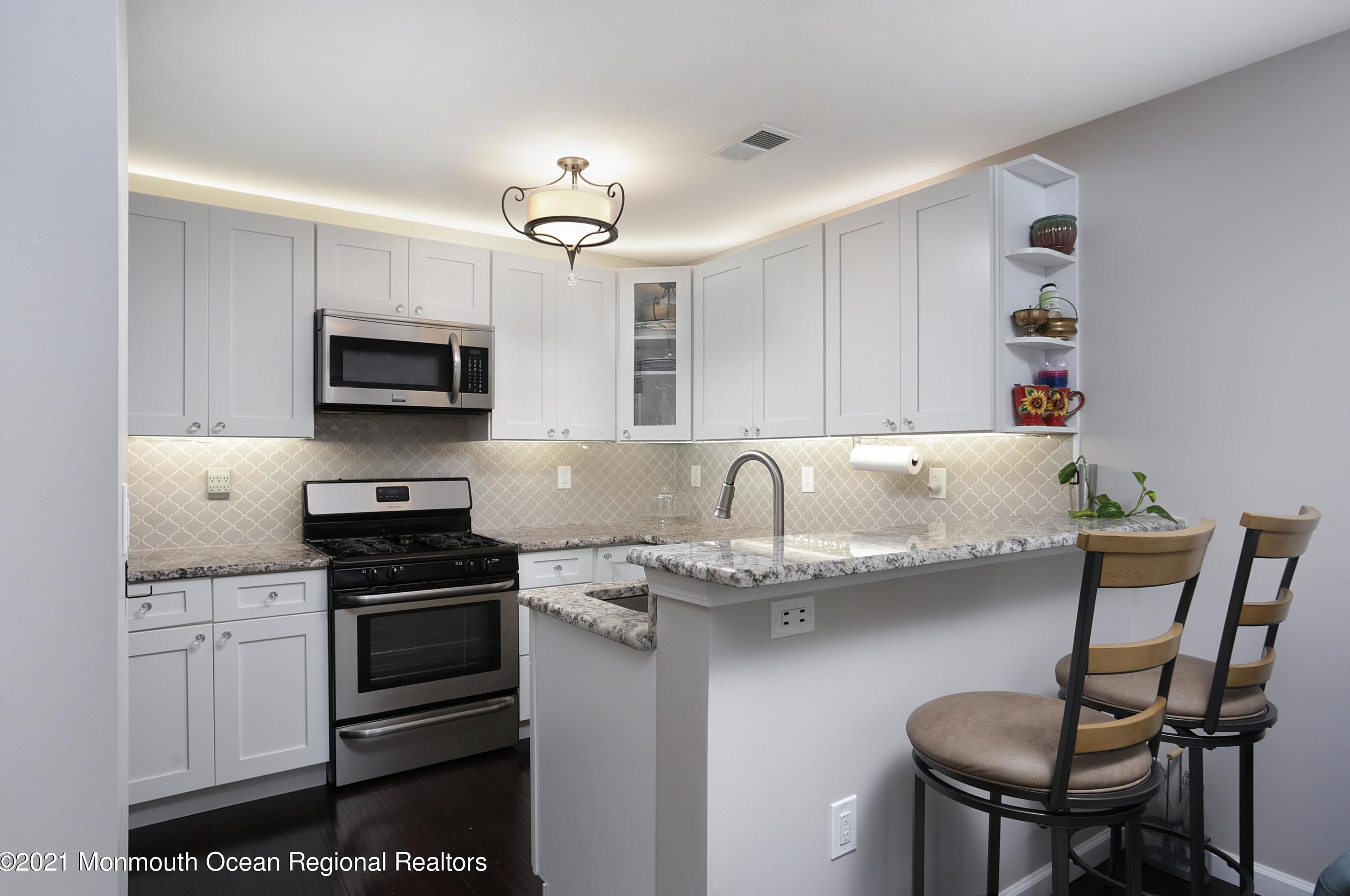 45 Hawthorne Dr, Wall Township NJ  07753-7585 exterior