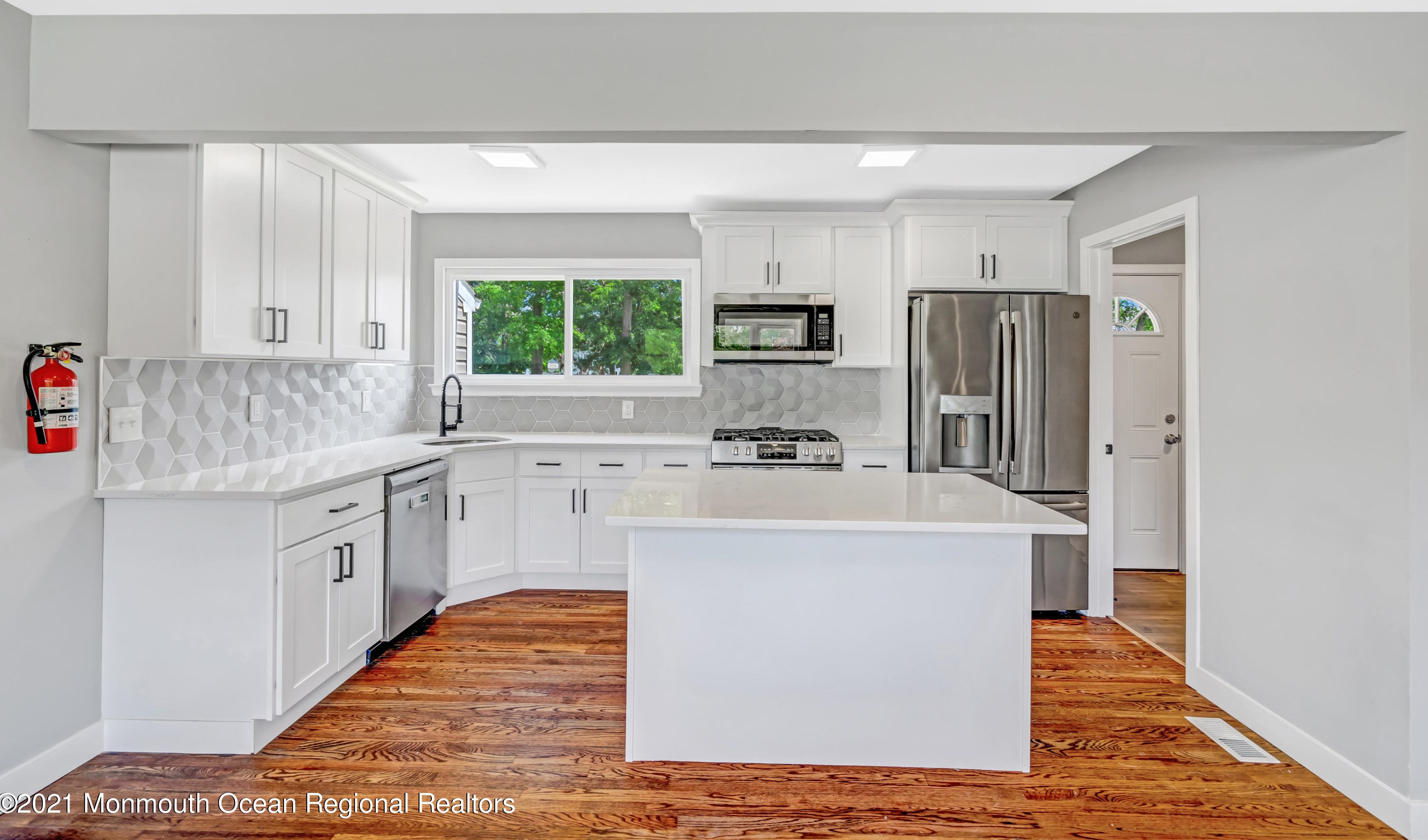 36 Harley Rd, Toms River NJ  08755-5024 exterior