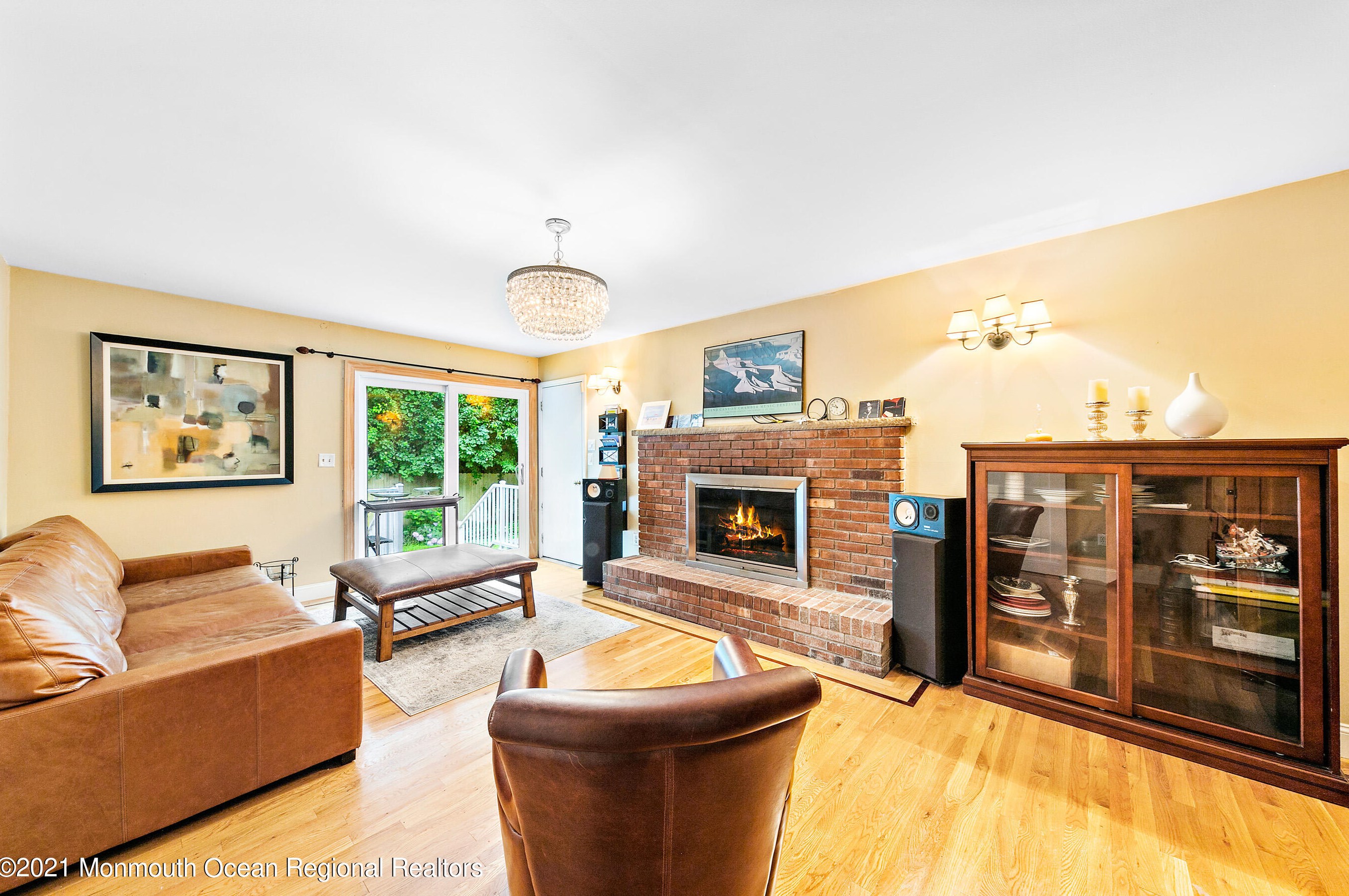 42 Hiawatha Ave, Oceanport NJ  07757-1606 exterior