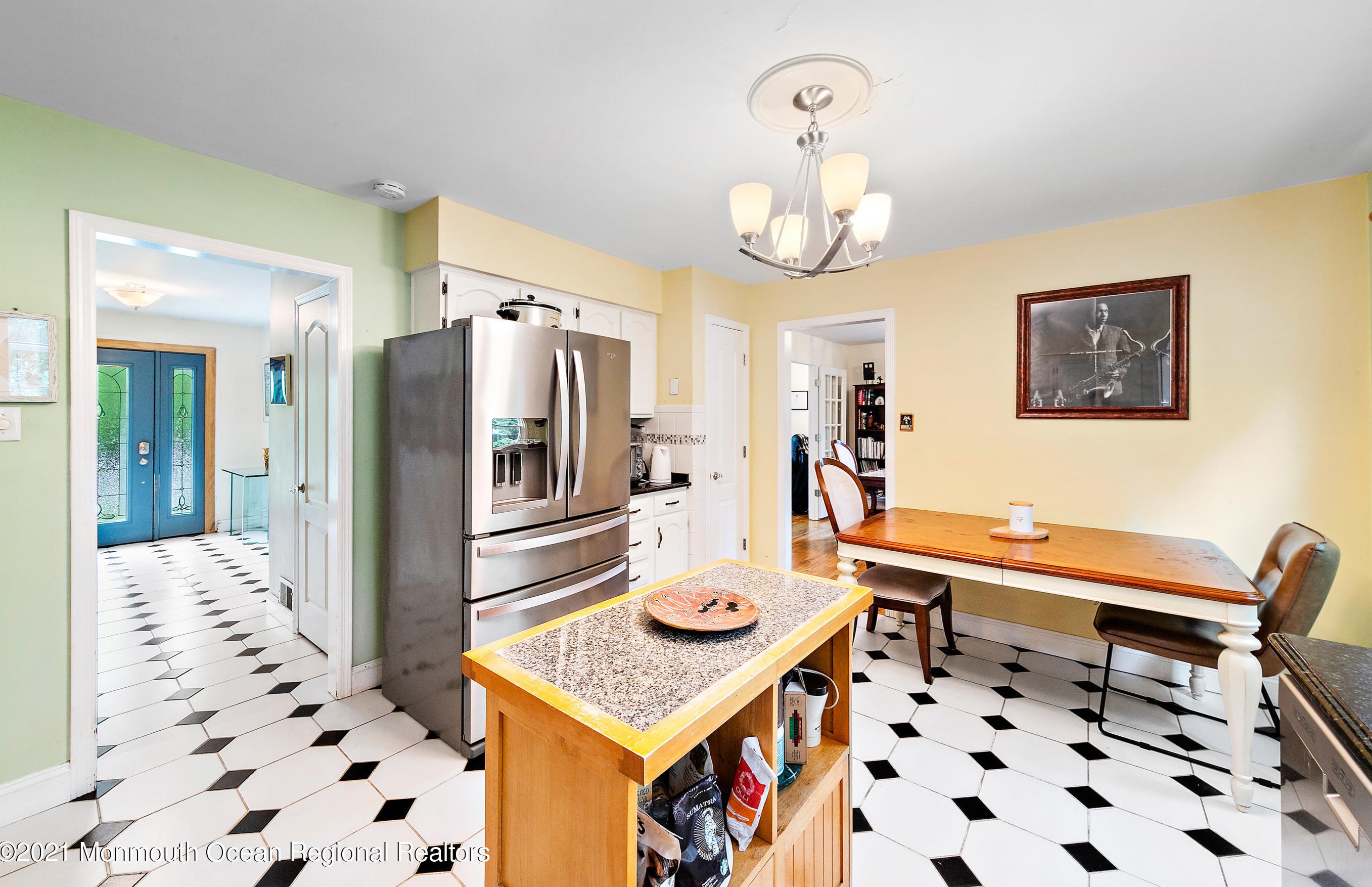 42 Hiawatha Ave, Oceanport NJ  07757-1606 exterior