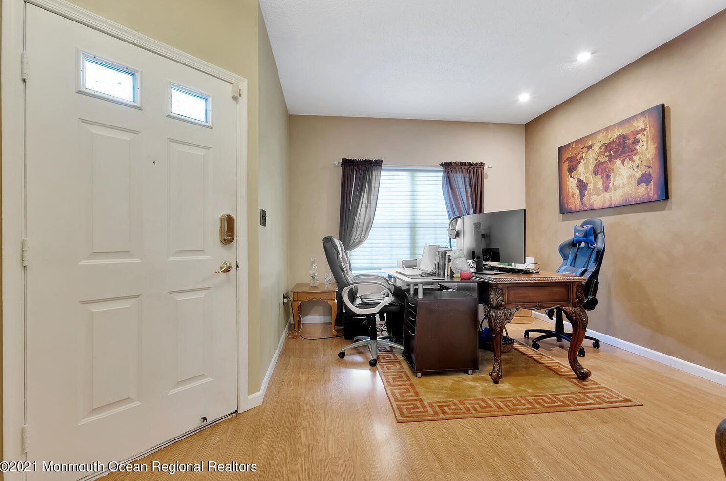2403 Acorn Ct, East Freehold, NJ 07728